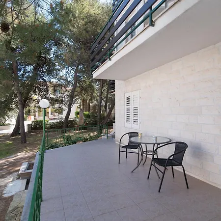 Pinija - Basic Two Bedroom With Terraces A1 - St
