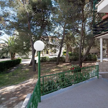 Apartmán Pinija - Basic Two Bedroom With Terraces A1 - St *